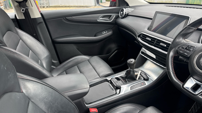 MG HS 1.5 T-GDI SE 5dr Petrol Hatchback